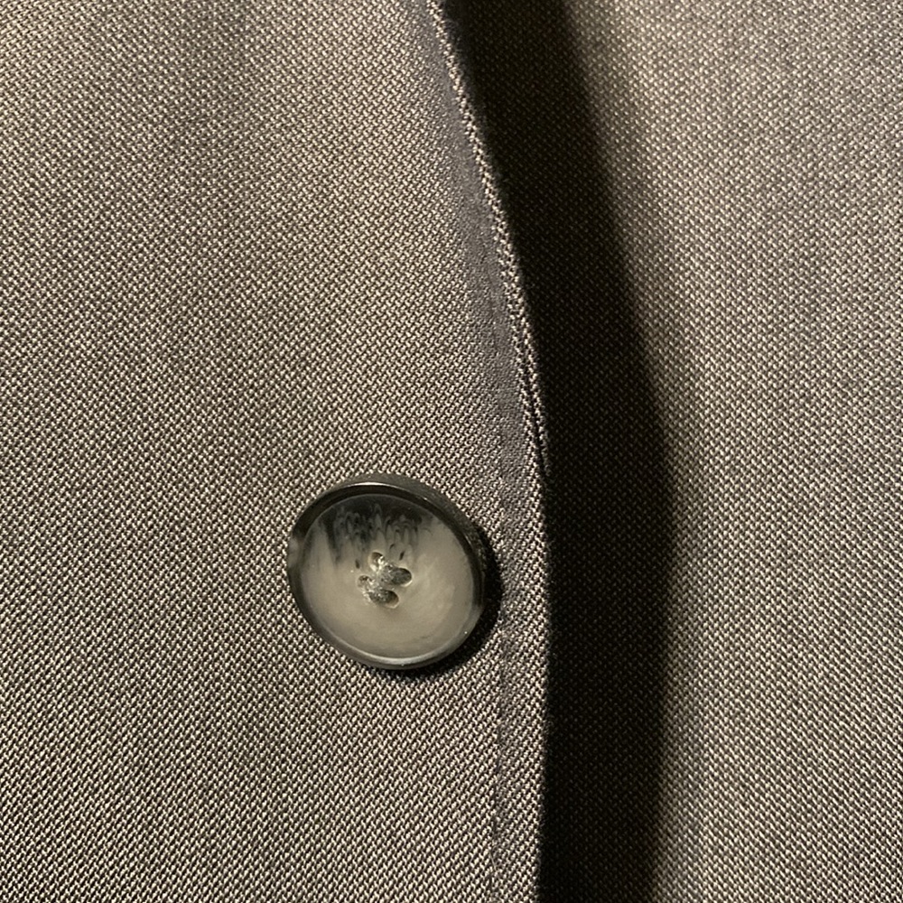 Esprit (38R) - Picture 9 of 16